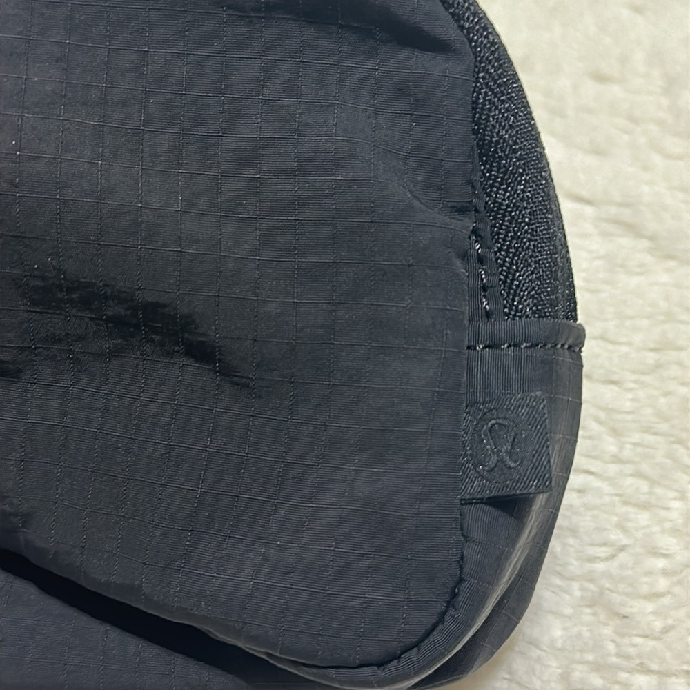 Lululemon | mini belt bag | black - Picture 10 of 12